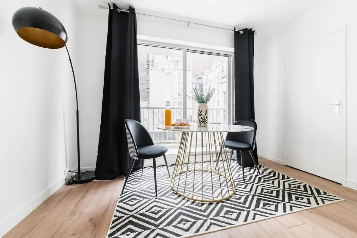 Studio Chaleureux Avec Terrasse - 18 - 2p * París